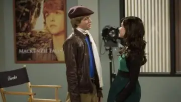 Backdrop for the TV series "Sonny with a Chance" #1461061
