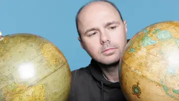 Backdrop for the TV series "An Idiot Abroad" #1461079