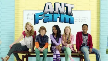 Backdrop for the TV series "A.N.T. Farm" #1391552