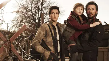Backdrop for the TV series "Falling Skies" #1330109