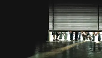 Backdrop for the TV series "Storage Wars" #1360010