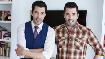 Backdrop for the TV series "Property Brothers" #1431794