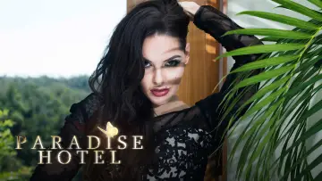 Backdrop for the TV series "Paradise Hotel" #1317580