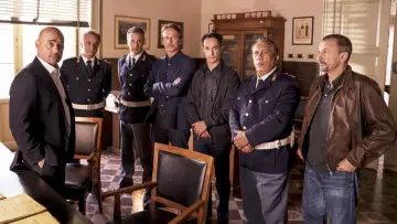 Backdrop к сериалу "Inspector Montalbano" #1450356