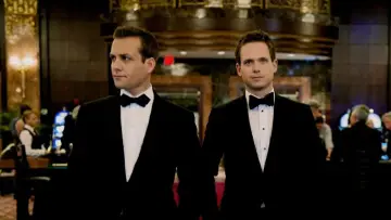 Backdrop for the TV series "Suits" #1242616