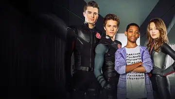 Backdrop for the TV series "Lab Rats" #1355138