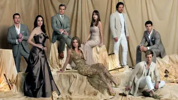 Backdrop for the TV series "Revenge" #1320239
