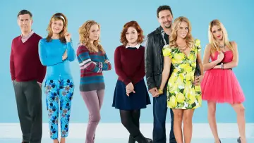 Backdrop for the TV series "Suburgatory" #1469886