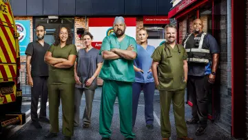 Backdrop к сериалу "24 Hours in A&E" #1428655