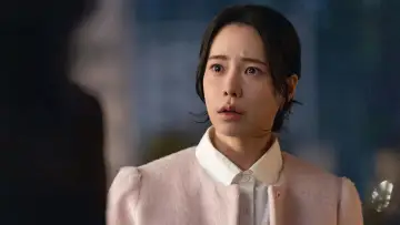 Backdrop for the TV series "My Royal Nemesis" #1396954