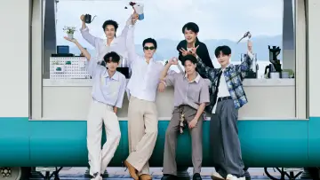 Backdrop for the TV series "源来是你·青春季" #1500109