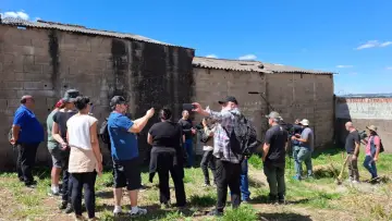 Backdrop for the TV series "O Mistério de Varginha" #1558387