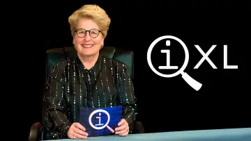 Backdrop for the TV series "QI XL" #1549540