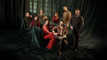 Backdrop for the TV series "With Five Souls" #1608810