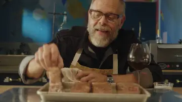 Backdrop for the TV series "Alton Brown Cooks Food" #1495166