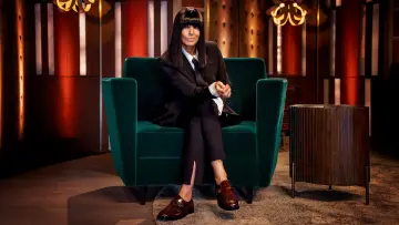 Backdrop for the TV series "The Claudia Winkleman Show" #1555479
