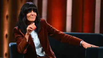 Backdrop for the TV series "The Claudia Winkleman Show" #1555494