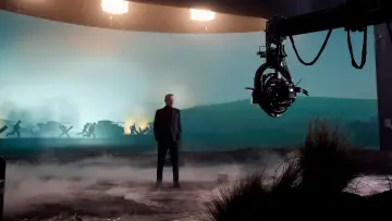 Backdrop for the TV series "World War II with Tom Hanks" #1471463