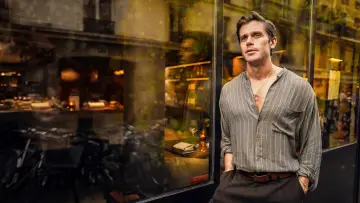 Backdrop for the TV series "Best of the World with Antoni Porowski" #1489298