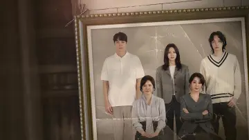Backdrop for the TV series "Family Register" #1227165