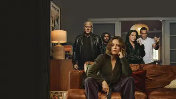 Backdrop for the TV series "Ms. X" #1472946