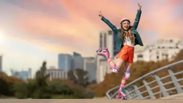 Backdrop for the TV series "Soy Luna: Let
