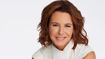 Backdrop for the TV series "Money, Power, Politics with Stephanie Ruhle" #1496796