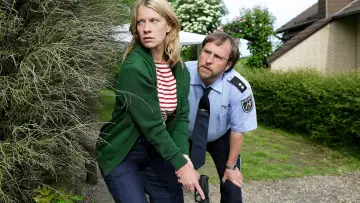 Backdrop for the TV series "Homicide Hills" #1474060