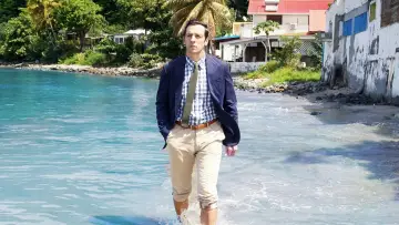 Backdrop for the TV series "Death in Paradise" #1254378