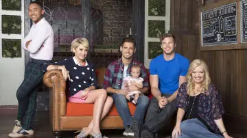 Backdrop for the TV series "Baby Daddy" #1365193