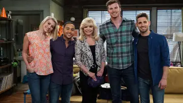 Backdrop for the TV series "Baby Daddy" #1365217