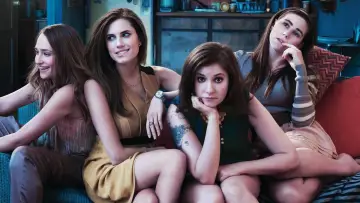 Backdrop for the TV series "Girls" #1352120
