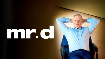 Backdrop for the TV series "Mr. D" #1376901