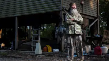 Backdrop for the TV series "Duck Dynasty" #1440207