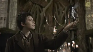 Backdrop for the TV series "Neverland" #1471034