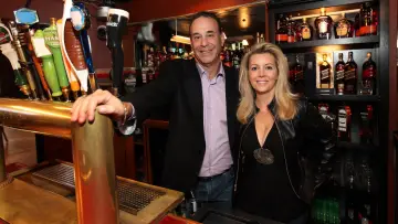 Backdrop for the TV series "Bar Rescue" #1390273