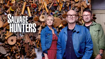 Backdrop for the TV series "Salvage Hunters" #1418840