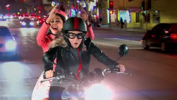 Backdrop for the TV series "Sam & Cat" #1413268