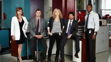 Backdrop for the TV series "Motive" #1377101