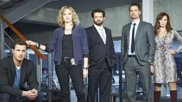 Backdrop for the TV series "Motive" #1377105