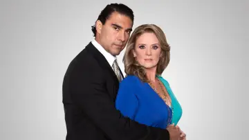 Backdrop for the TV series "Amores verdaderos" #1444427