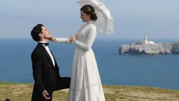Backdrop for the TV series "Grand Hotel" #1343429