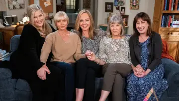 Backdrop к сериалу "Mom" #1292817