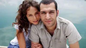 Backdrop for the TV series "Fırtına" #1657606