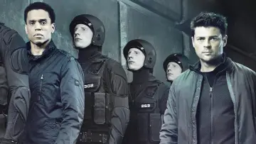 Backdrop for the TV series "Almost Human" #1464103