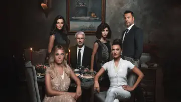 Backdrop for the TV series "Forbidden Fruit" #1357136