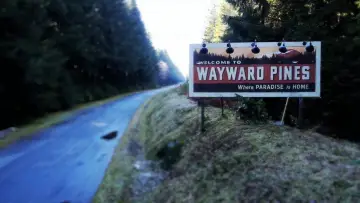 Backdrop for the TV series "Wayward Pines" #1393403