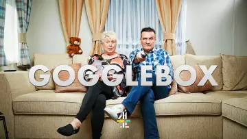 Backdrop for the TV series "Gogglebox" #1495015
