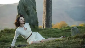 Backdrop for the TV series "Outlander" #1253327
