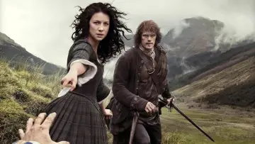 Backdrop for the TV series "Outlander" #1253339